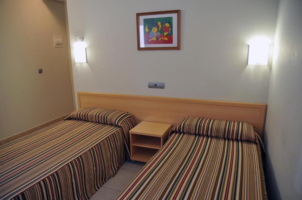 Hotel Blauet By Bossh Hotels El Prat de Llobregat Bilik gambar