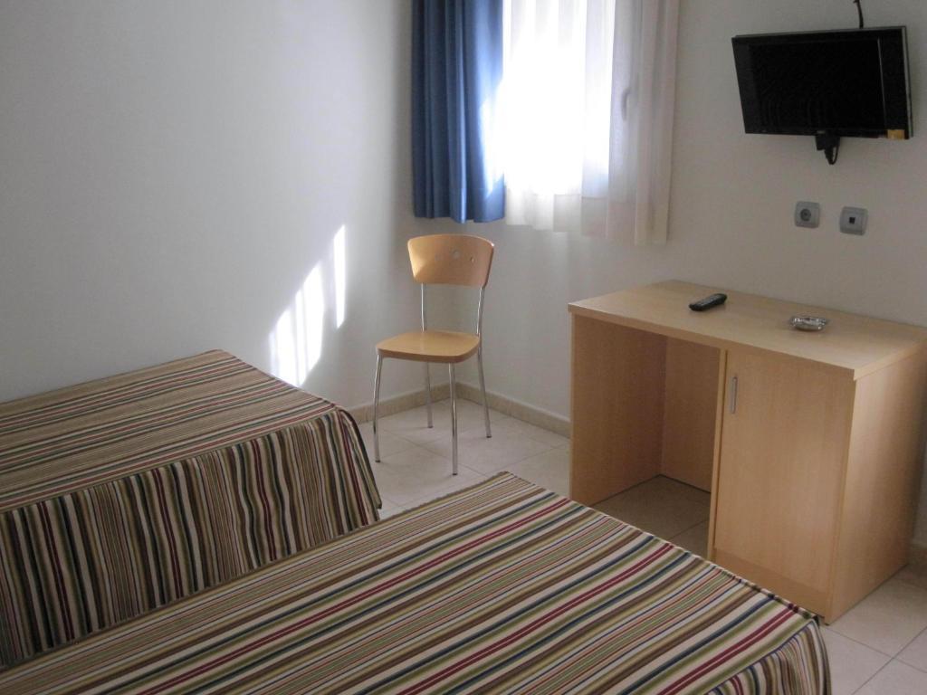 Hotel Blauet By Bossh Hotels El Prat de Llobregat Bilik gambar