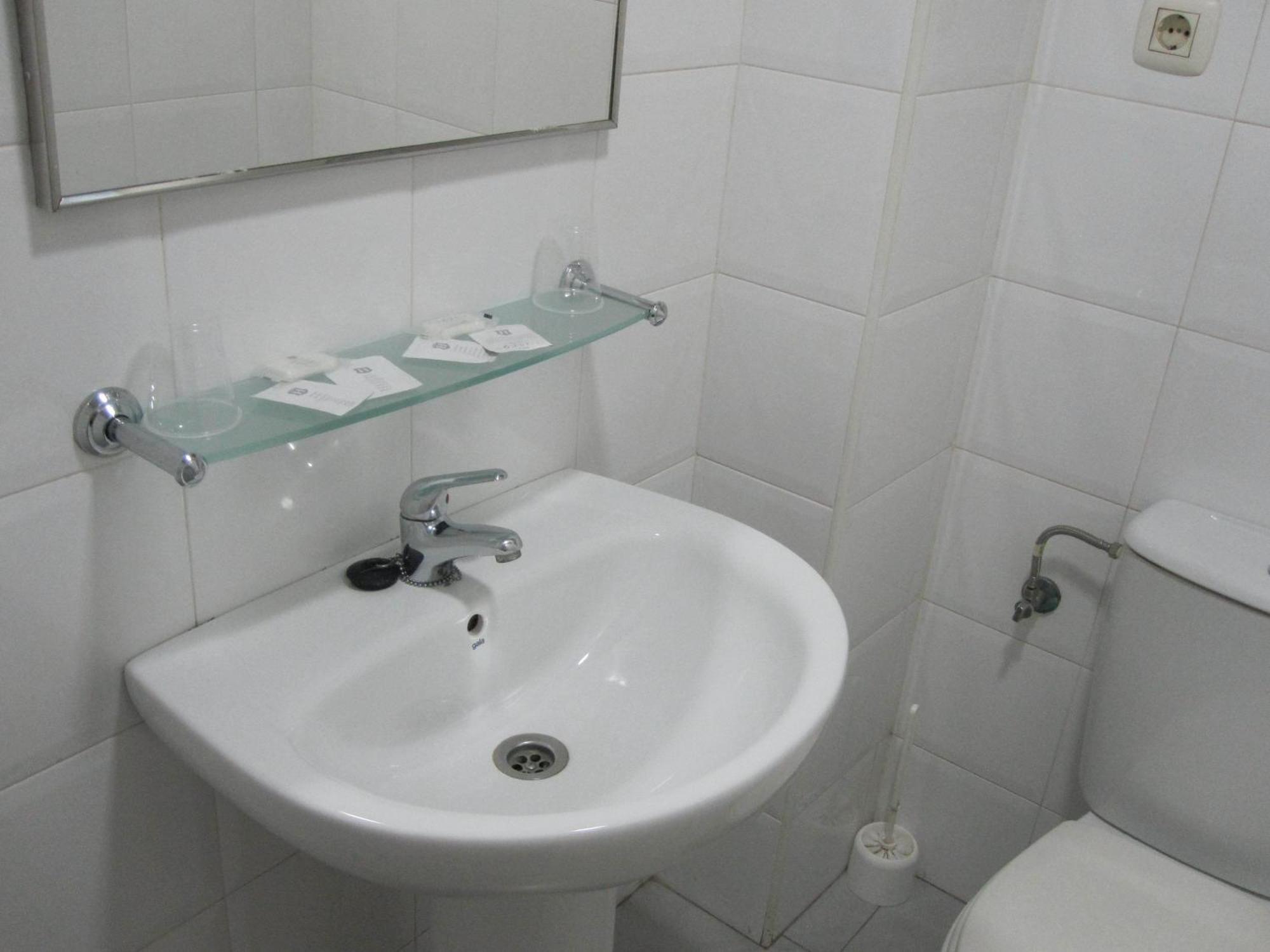 Hotel Blauet By Bossh Hotels El Prat de Llobregat Luaran gambar